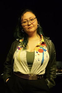 Profile of Victoria Drave