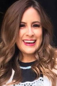 Profile of Linet Puente