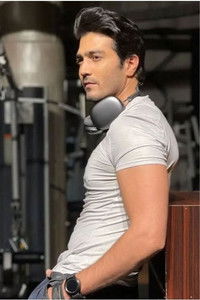 Profile of Shehzad Sheikh