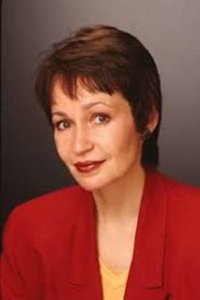 Profile of Lynn Aherns