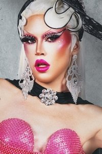 Profile of Alexandra del Raval