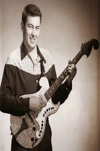 Profile of Grady Martin