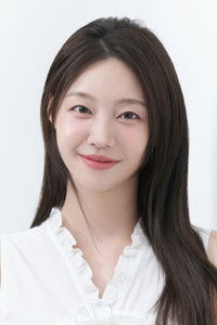 Profile of Jung You-jin