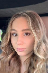 Profile of Zara Prágerová