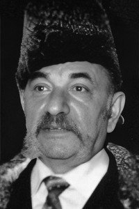 Profile of Sero Khanzadyan