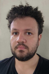 Profile of Arthur Guimarães