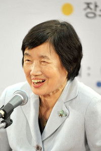 Profile of Park Wan-seo