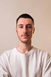 Profile of Kirk Mihelakos