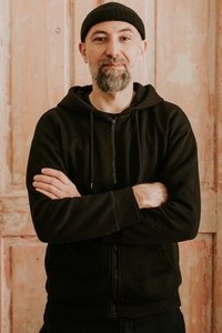 Profile of Wojciech Kiwer