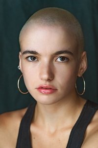Profile of Mia Artemis