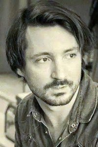 Profile of Marc Chouarain