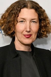 Profile of Claudia Sarne