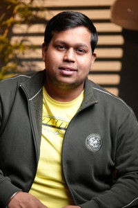 Profile of Madhur Arora