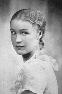 Profile of Helen Gardom