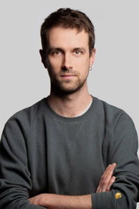 Profile of Simon Clair