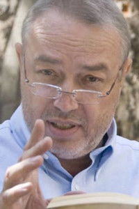 Profile of Claus Bienfait