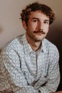 Profile of Léo Couture