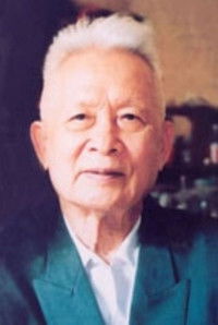 Profile of Vo Quang