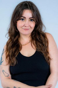 Profile of Sarah Lake