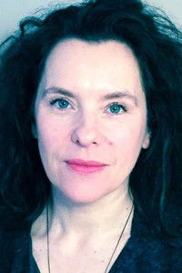 Profile of Valérie Xae