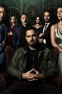Постер сериала «Кто убил Сару? (2021)» — (3 из 15)