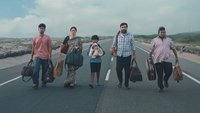 Tourist Family