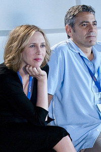 Постер фильма «Мне бы в небо (2009)» — (3 из 28)