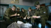 «ДМБ: Снова в бою (2001)» — обои к фильму #1