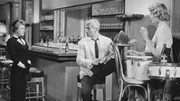 «Незнакомец в моих объятьях (1959)» — обои к фильму #1