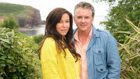 «Kat & Alfie: Redwater (2017)» — обои к сериалу #4