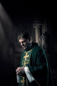 Постер сериала «Сломленный (2017)» — (2 из 6)