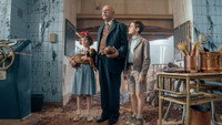 «Приключения на шоколадной фабрике (2017)» — обои к фильму #5