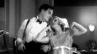 «Богатые и странные (1931)» — обои к фильму #1