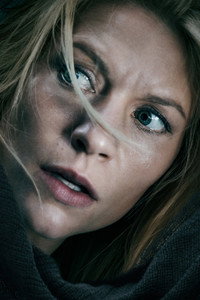 Постер сериала «Родина (2011-2020)» — (10 из 169)