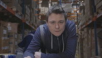 «Осторожно, хрупкое! (2019)» — обои к фильму #1