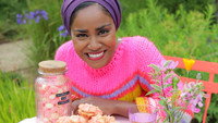 «Nadiya Bakes (2020)» — обои к сериалу #2