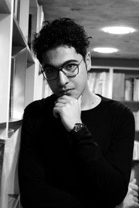 Imagem de Moj Mortazavi