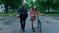 «Светлячков больше нет (2018)» — обои к фильму #1