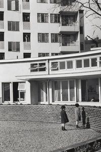 Imagem do Filme 12 Views of Kensal House