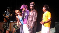 «Black Eyed Peas: Live from Sydney to Vegas (2006)» — обои к фильму #1