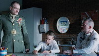 «Я хочу стать солдатом (2010)» — обои к фильму #1