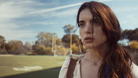 «Первая девушка, которую я полюбила (2016)» — обои к фильму #8