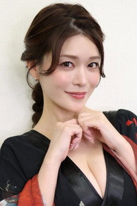 橘メアリー