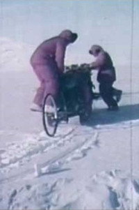 Постер фильма «140 Days Under the World (1964)» — (2 из 2)