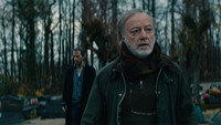 «Entre les tombes (2021)» — обои к фильму #1