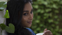 «Oru Iyakkunarin Kadhal Diary (2017)» — обои к фильму #1