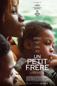 Un petit frère (2022) poster