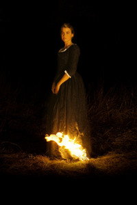 Постер фильма «Портрет девушки в огне (2019)» — (2 из 36)