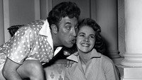 «A Touch of the Sun (1956)» — обои к фильму #2