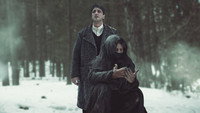 Обои к сериалу «Существо (2023)» — (11 из 13)